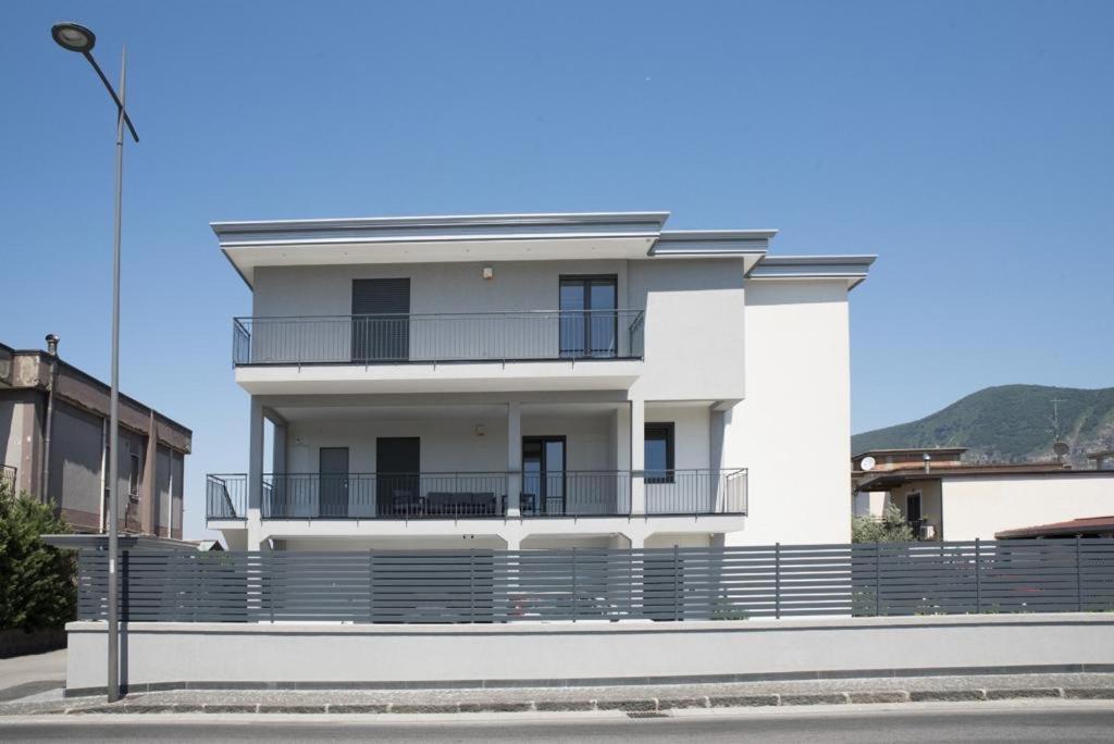Studio Apartment Angelo - Free Private Parking Sarno Exteriör bild